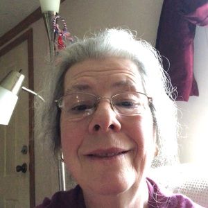 Meet your Posher, Leslie